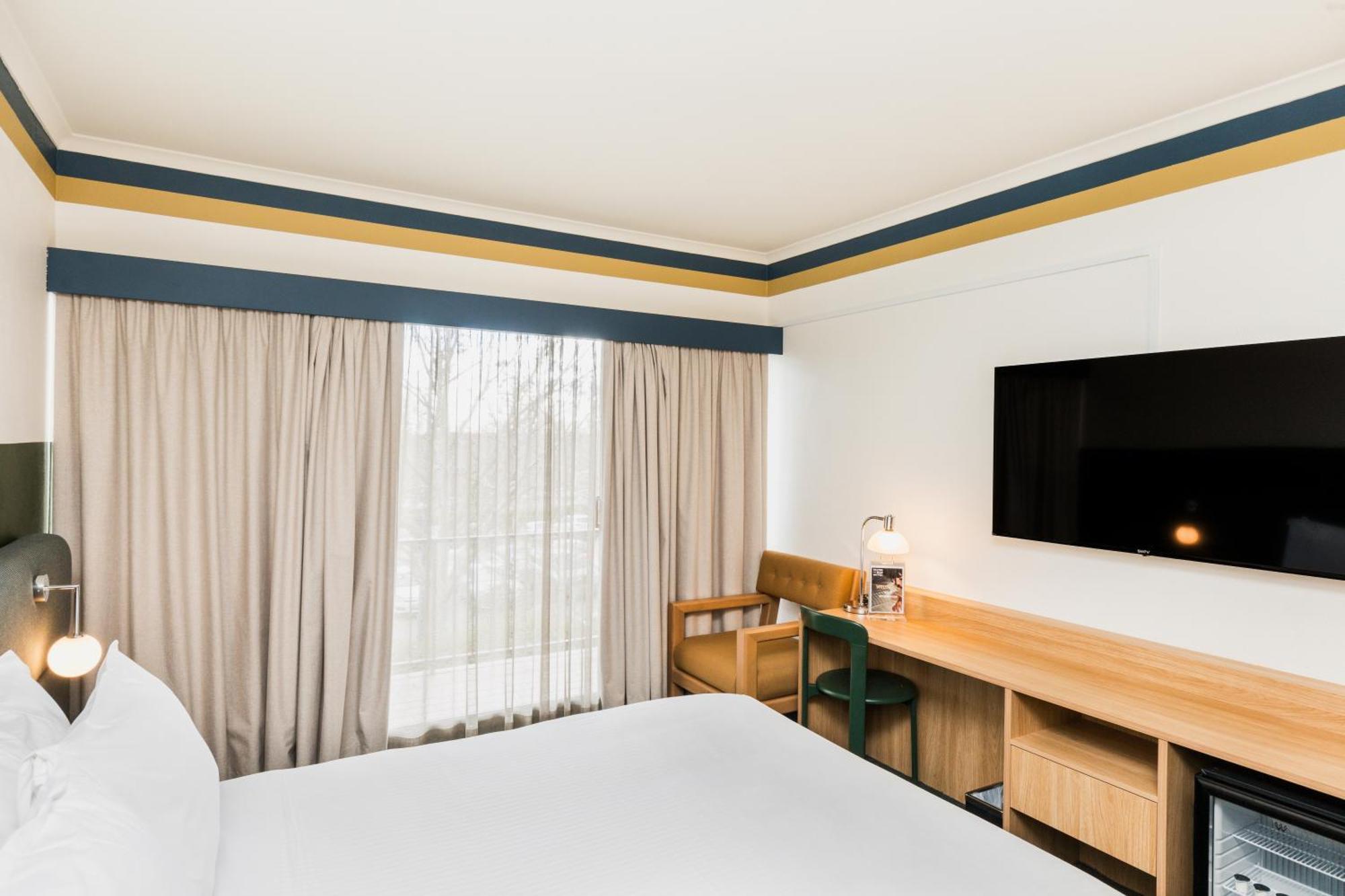 Statesman Hotel Canberra Buitenkant foto